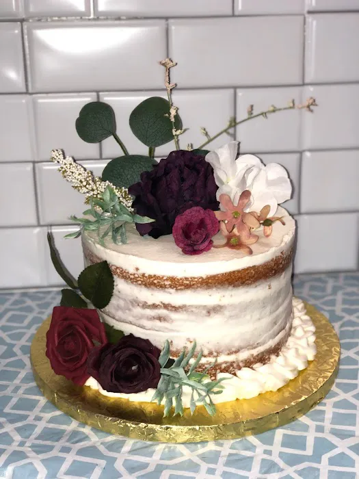 Designs by GG Boutique Bakery Picture 8