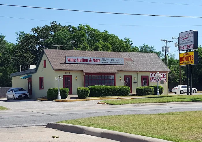 Cliff's Donut Shop Picture 8