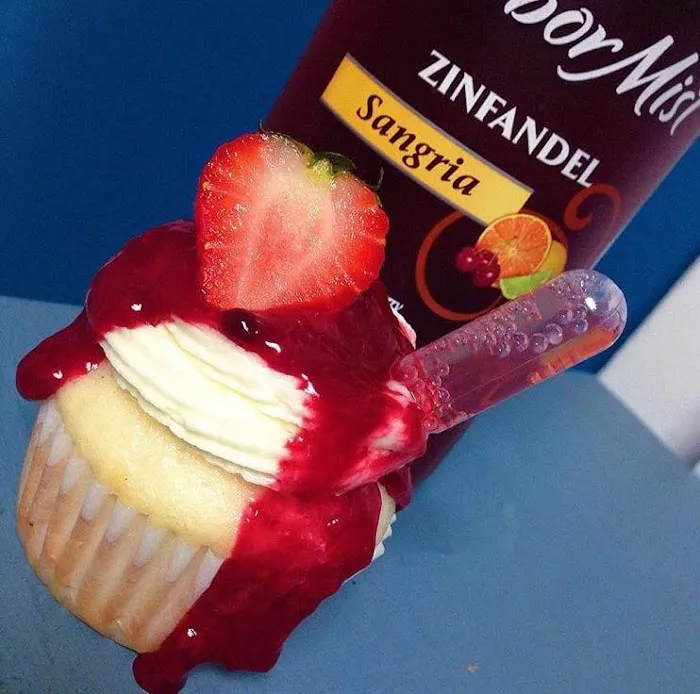 The Tipsy Cupcake Picture 6