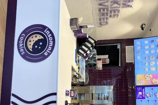 Insomnia Cookies