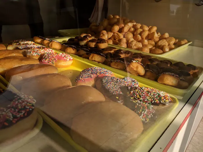 Donut King Picture 2