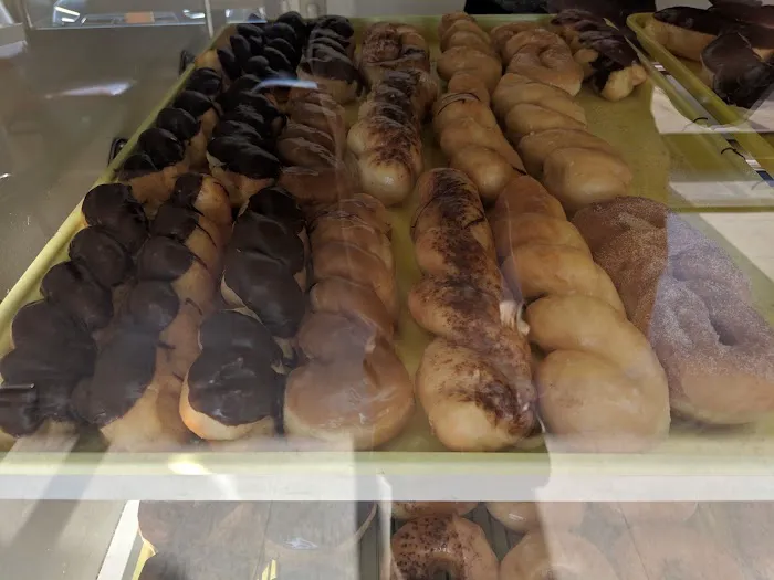Donut King Picture 5