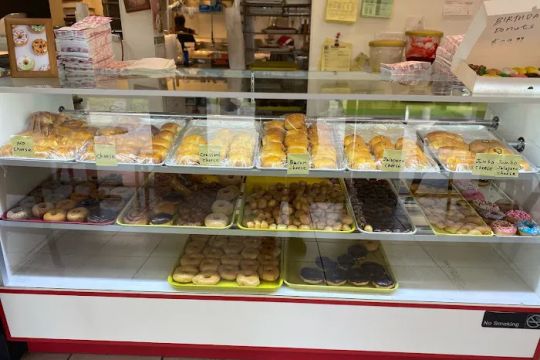 Donuts Deli