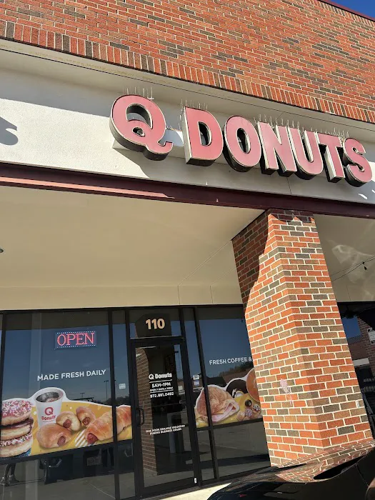 Q Donuts Picture 7