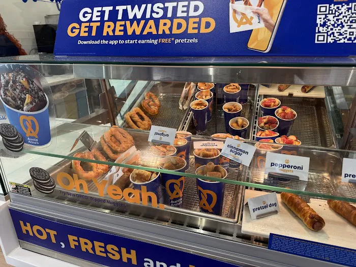 Auntie Anne's Picture 10