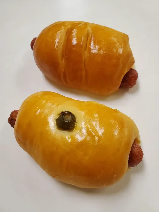 Royal Donuts Picture 2