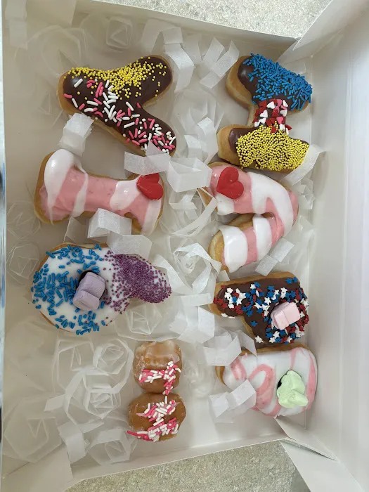Royal Donuts Picture 10