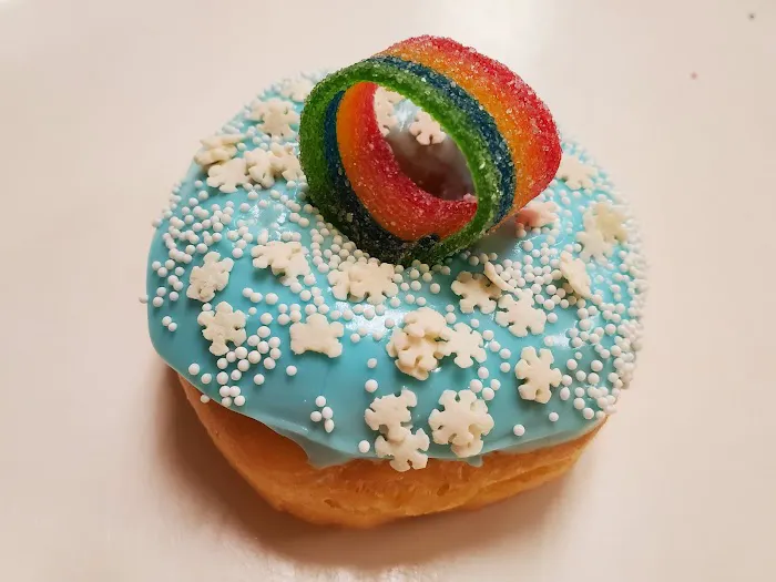 Royal Donuts Picture 6