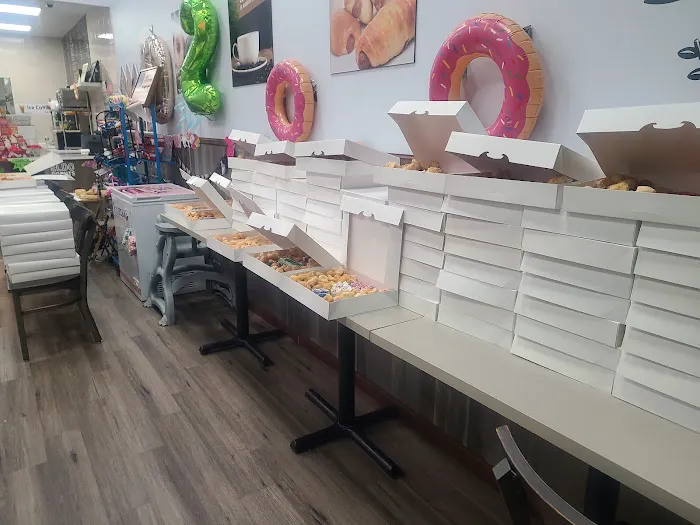 Eldo Donuts Picture 2