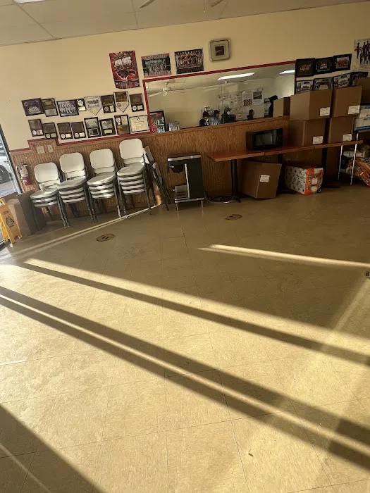 Max's Donut Shop Picture 10