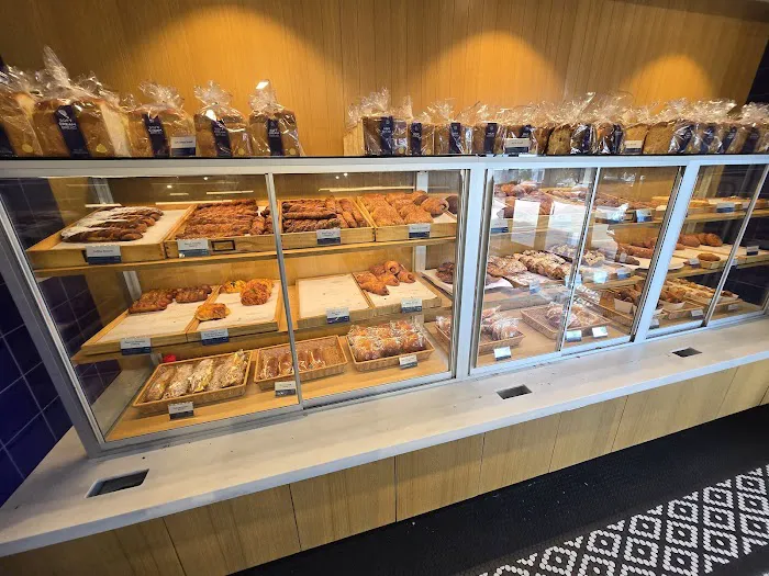 Paris Baguette Picture 1