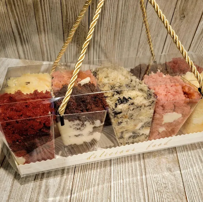 Yum Cake Crumbs LLC Picture 10