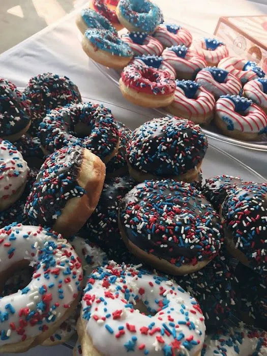 JOY Donut Savannah Picture 9