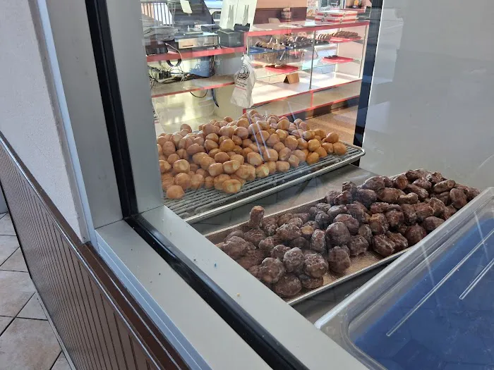Shipley Do-Nuts Picture 6