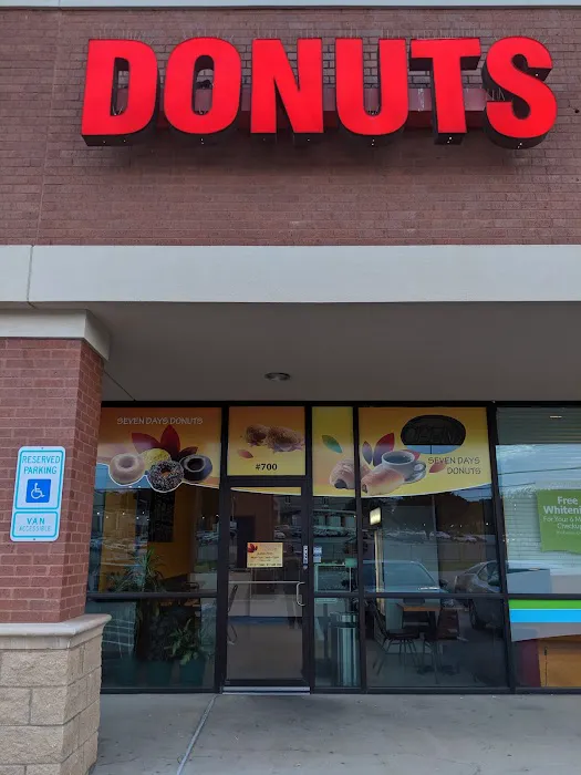 Seven Day Donut Shop Picture 7