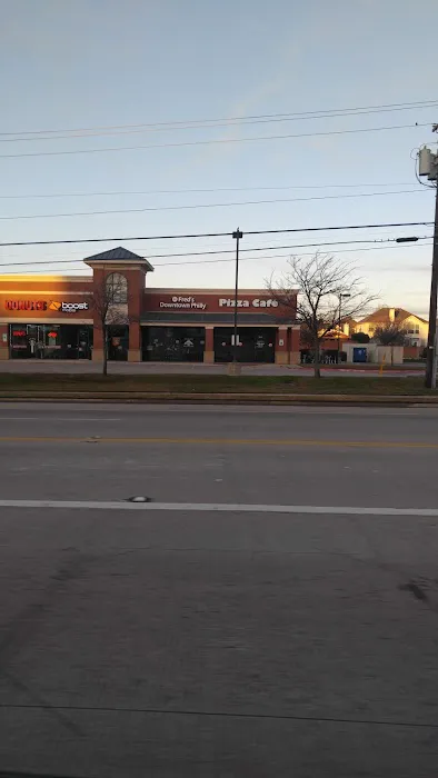 Seven Day Donut Shop Picture 5