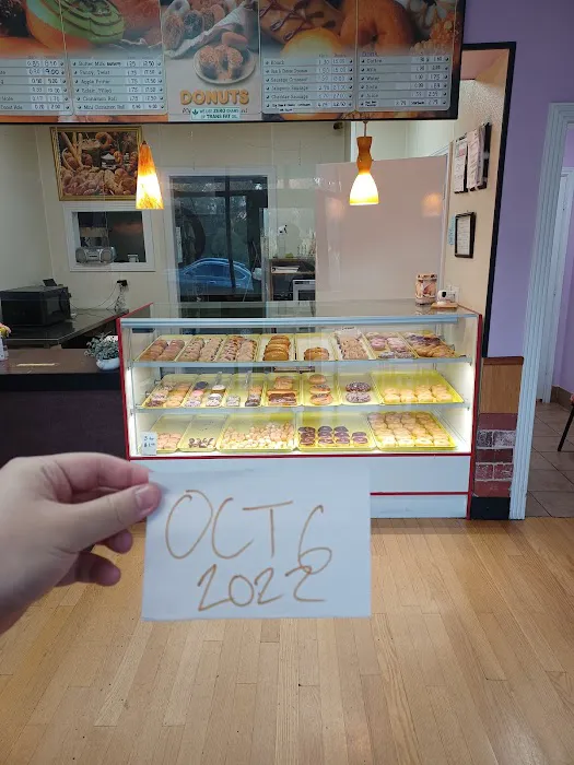 Dawn Donuts Picture 5