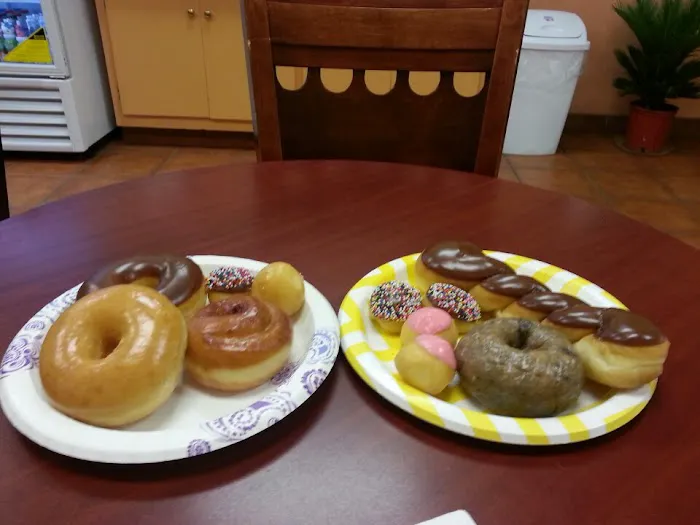 Johnson Donuts Picture 4