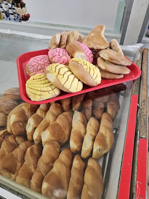 Del Norte Bakery #2 Picture 5