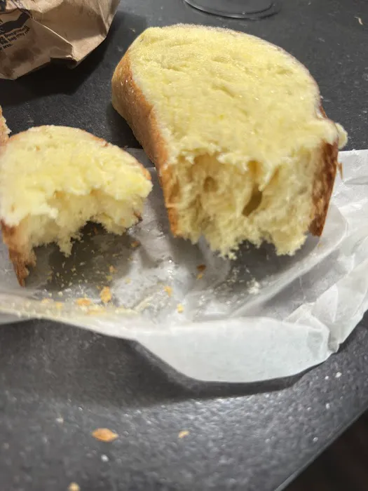 Reveles Mexican Bakery Picture 1