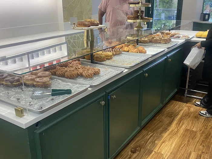 La Rue Doughnut Picture 3