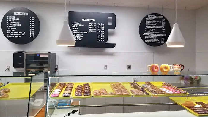 Plaza Donuts Picture 2