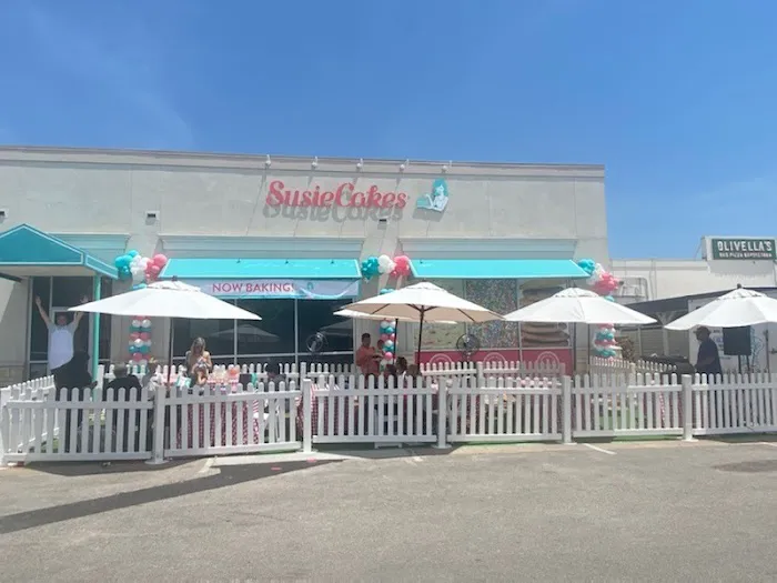 SusieCakes - Hillside Village Picture 9