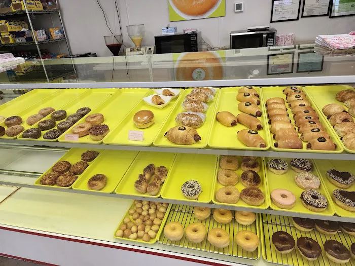 Gaston Donuts Picture 7