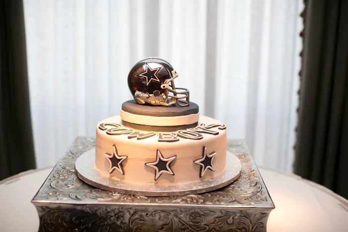 Dallas Affaires Cake Co Picture 10