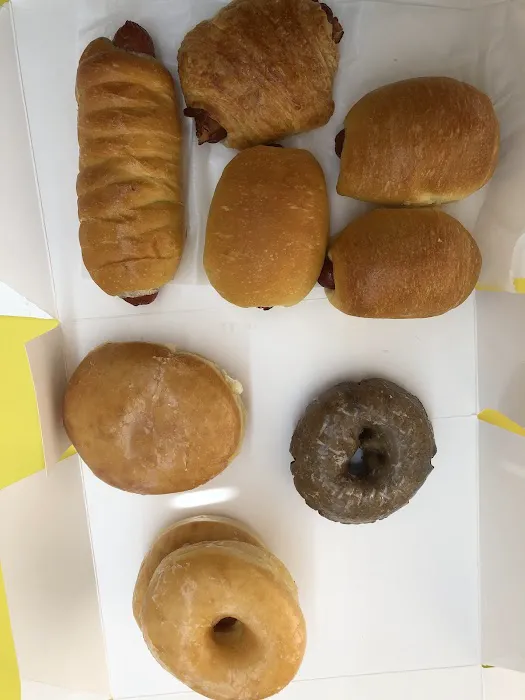 USA Donuts & Croissants Picture 7