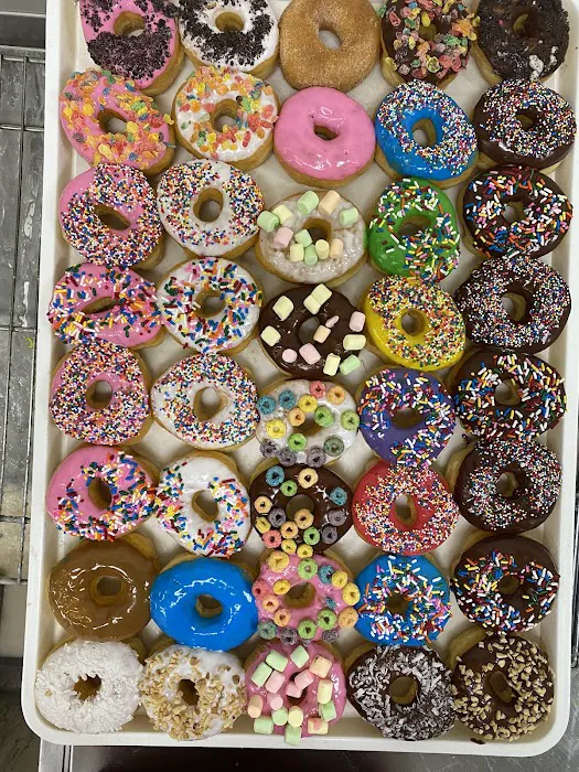 Donut Palace Picture 7