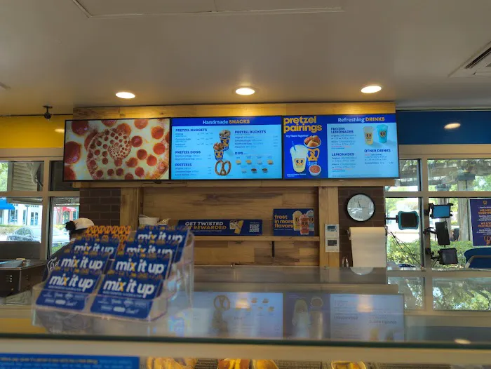 Auntie Anne's Picture 1