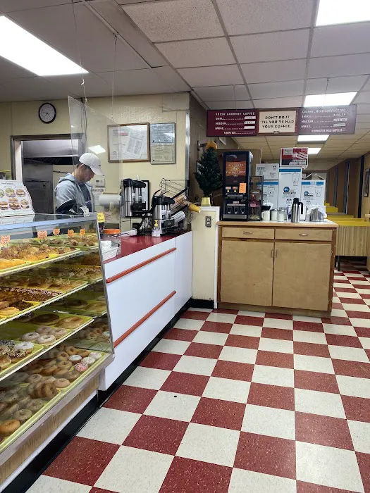 Donut Palace Picture 8