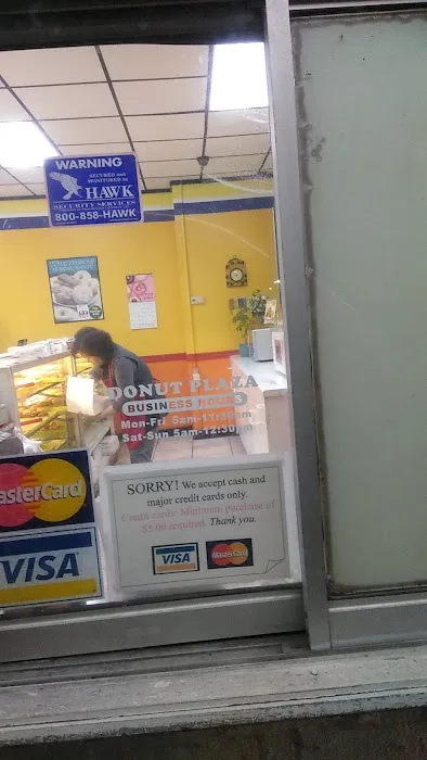Donut Plaza Picture 5