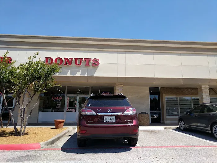 Lake Highland Donuts Picture 10