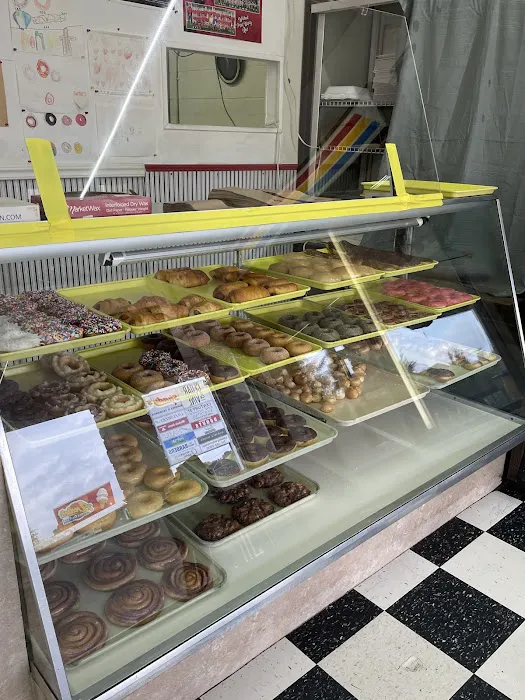 Lake Highland Donuts Picture 5