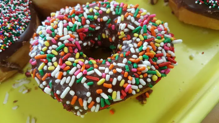 Donut Palace Picture 7