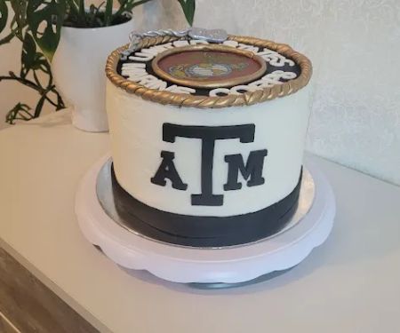 Laynie Ann's Bakery & Co