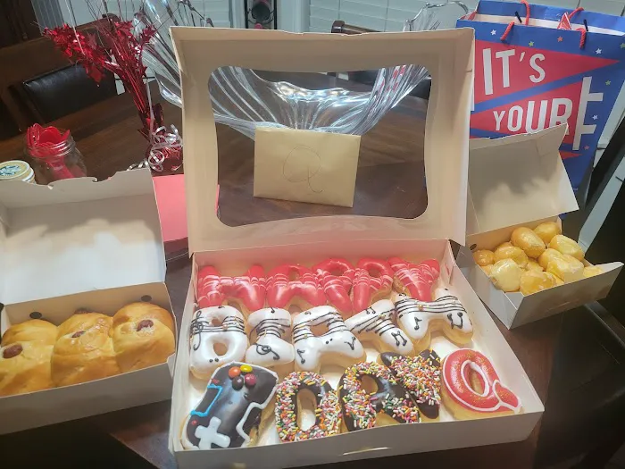 Baker's Dozen Donuts Picture 9