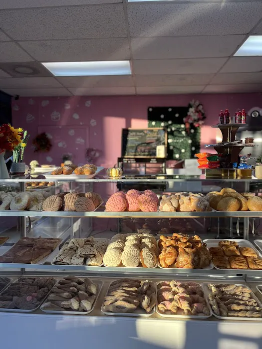 Maria’s bakery Picture 3