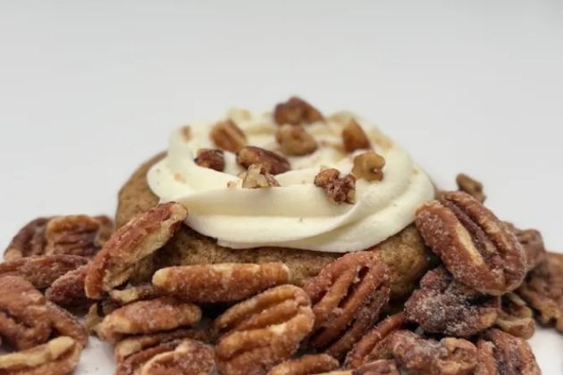 The Cookie Bar- Cookies and Frozen Custard