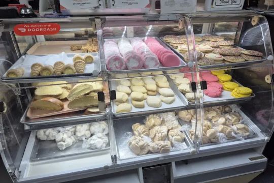 Vera's Bakery