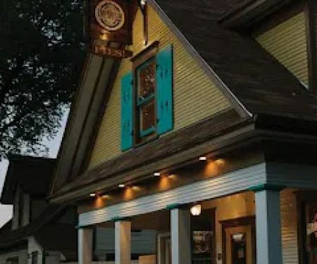Emporium Pies