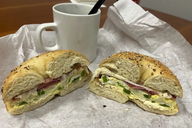 Moudi’s (Bagels, Deli, and Mediterranean)