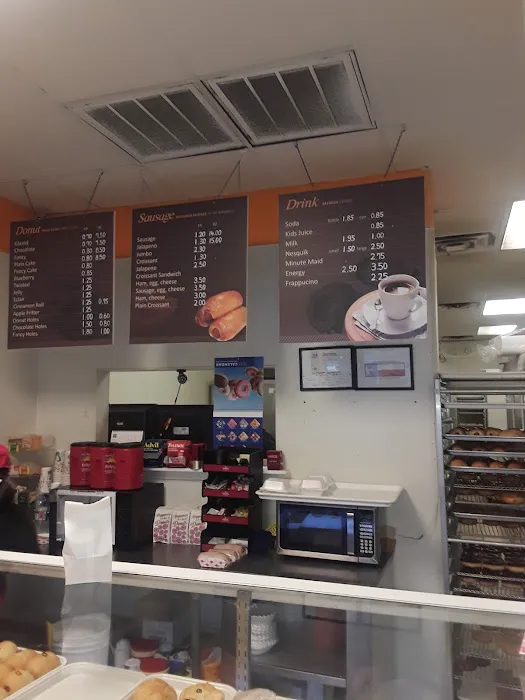Donut Palace Picture 8