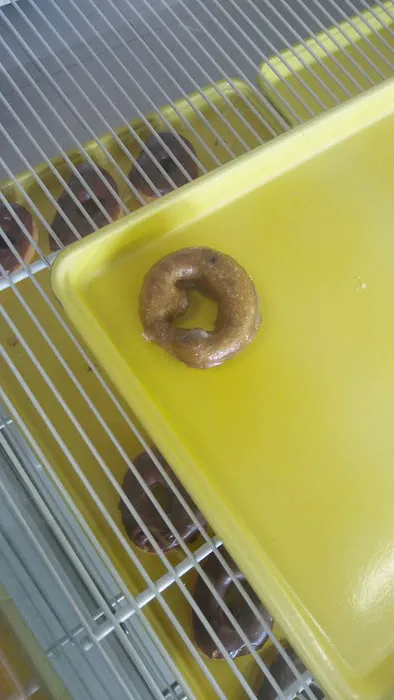 Vaughn's Donuts & Bakery Picture 2