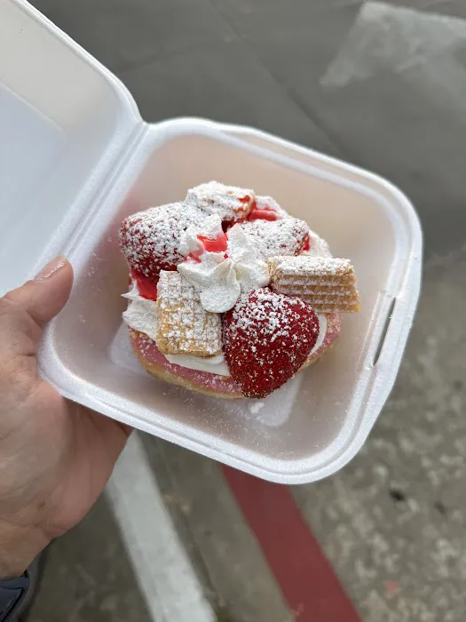 Supreme Donuts Picture 2