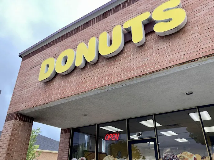 Supreme Donuts Picture 7