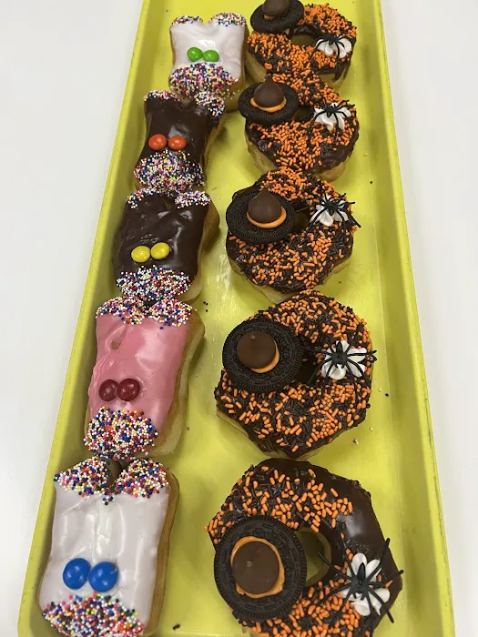 Supreme Donuts Picture 3