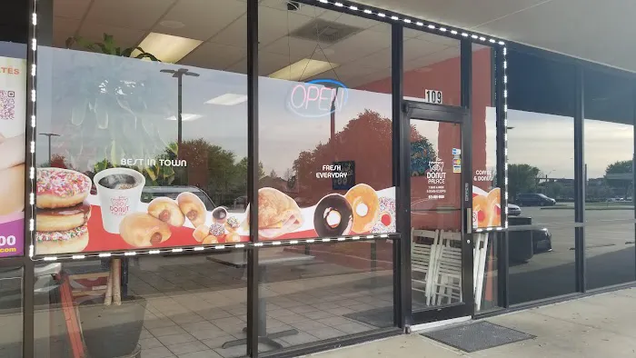 Donut Palace Picture 5